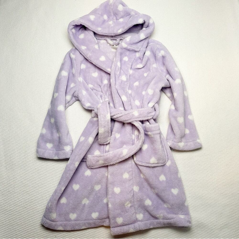 Pottery Barn lavender and white heart print plush robe size 4-6